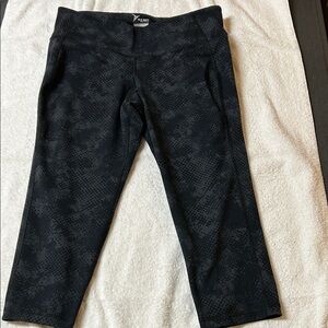Old Navy Black Patterned Leggings